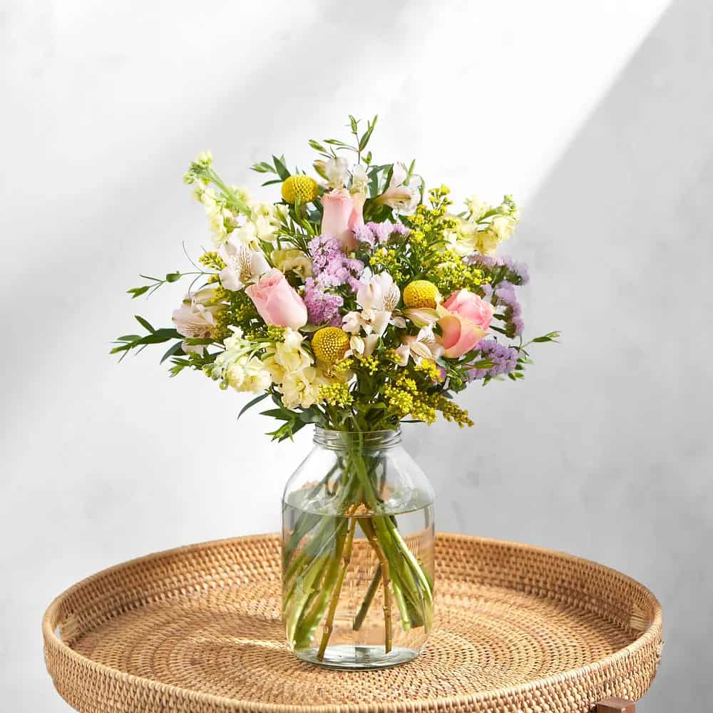 Zest - Seasonal Florist's Pick