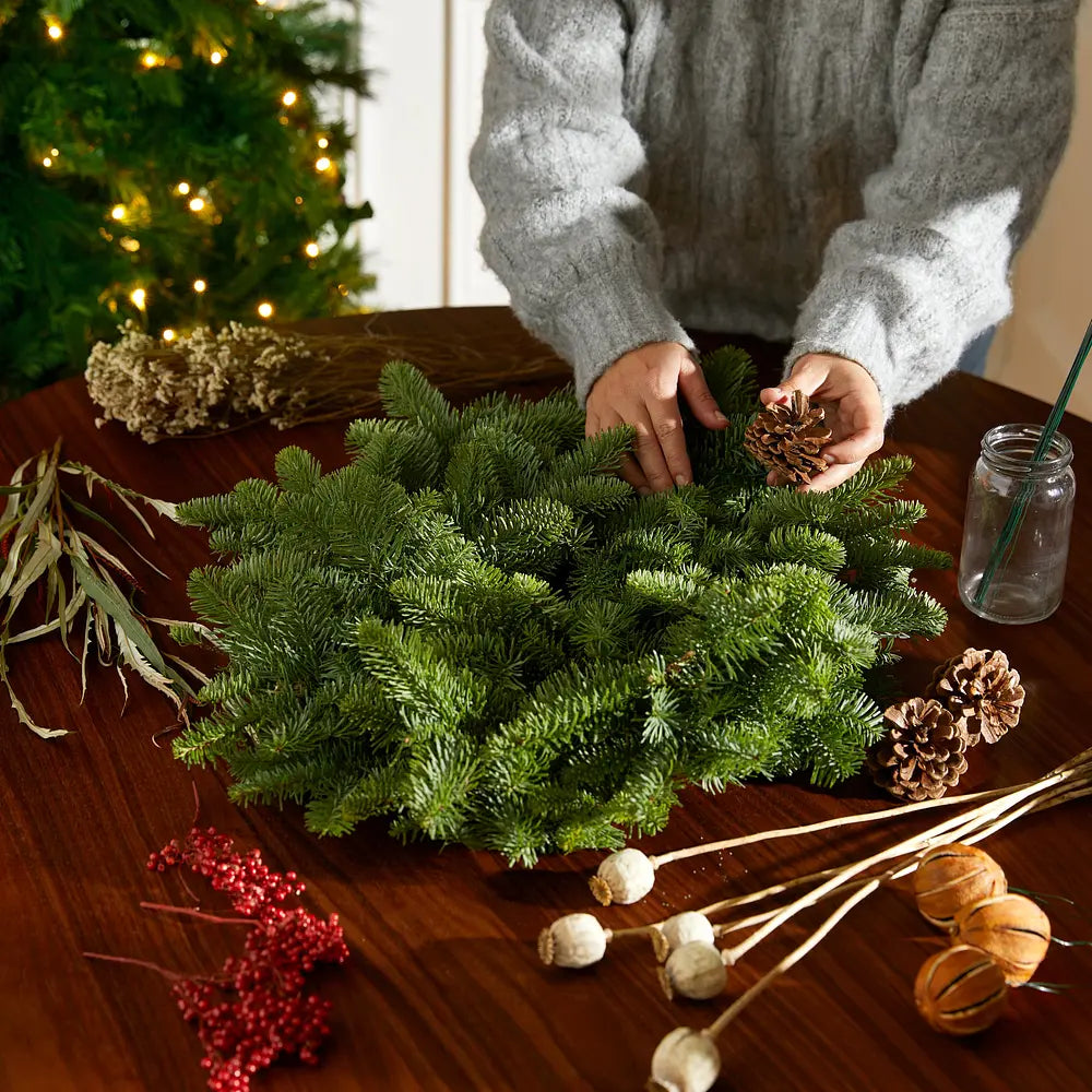 Halo DIY Wreath Gift